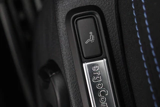 Volkswagen Passat Volkswagen Passat 1.4 TSI PHEV GTE | Head-Up | Stoelverwarming |  Camera | Adaptive cruise | Massage | Side Assist | Carplay | Matrix LED | Achterbankverwarming | Navigatie - afbeelding nr 10