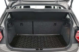 Volkswagen Polo Volkswagen Polo 1.0 TSI Comfortline Business | Navi | PDC | - afbeelding nr 41
