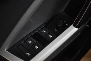Audi Q3 Audi Q3 45 TFSI e 245pk S-TRONIC PRO-LINE VIRTUAL/PDC/CARPLAY - afbeelding nr 23
