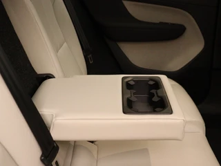 Volvo XC40 Volvo XC40 T3 AUT(8) INSCRIPTION SCHUIFDAK 360GR CAM ACC BLIS KEYLESS - afbeelding nr 32