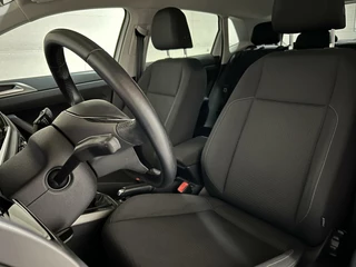 Volkswagen Polo Volkswagen Polo 1.0 TSI Airco Navi ACC CarPlay PDC Trekh. - afbeelding nr 15