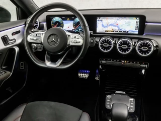 Mercedes-Benz A-Klasse 218Pk Automaat (SCHUIFDAK, APPLE CARPLAY, SFEERVERLICHTING, MEMORY SEATS, CAMERA, BURMESTER, LEDER/ALCANTARA, ADAPTIVE CRUISE, GETINT GLAS, NIEUWSTAT) - afbeelding nr 7