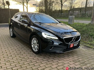 Volvo V40 Volvo V40 Cross Country 1.5 T3 Polar+ Luxury Pano Leder H/K - afbeelding nr 3