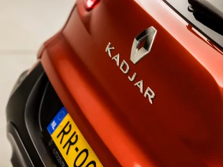 Renault Kadjar (NAVIGATIE, VIRTUAL COCKPIT, CLIMATE, GETINT GLAS, LEDER, SPORTSTOELEN, CRUISE, TREKHAAK, PARKEERSENSOREN, NIEUWSTAAT) - afbeelding nr 28
