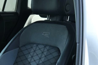 Volkswagen Tiguan Volkswagen Tiguan 1.5 TSI / 2x R-Line / Black Style / Virtual Cockpit / Camera / Matrix LED / Trekhaak / 20