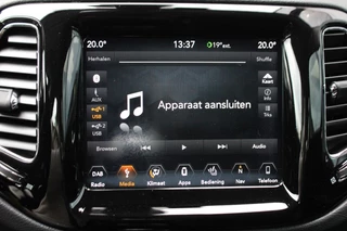 Jeep Compass Jeep Compass 1.4 MultiAIR NIGHT EAGLE / Zwart dak / Apple Carplay - afbeelding nr 36