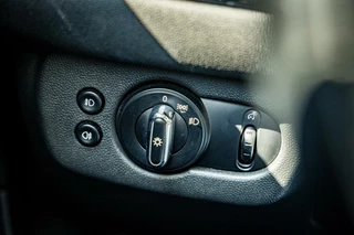 MINI Clubman Mini Clubman 1.5 Cooper Chili Serious Business | Pano | Navi - afbeelding nr 33