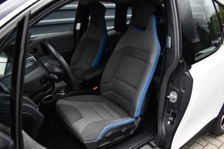 BMW i3 | Active Cruisecontrol | LED Light | Stoelverwarming | Driving Assistant Plus | - afbeelding nr 7