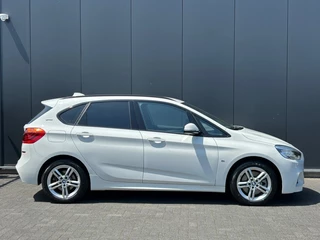 BMW 2 Serie BMW 2 Serie Active Tourer 225xe M Sport Shadow Leder Navi+ HUD Cruise E.klep NL-auto - afbeelding nr 2