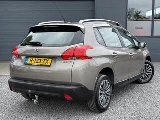 Peugeot 2008 Peugeot 2008 1.2 PureTech Urban Cross 2e Eigenaar,Navi,110pk,Clima,Cruise,Trekhaak,Pdc,Nieuwe Apk bij Aflevering - afbeelding nr 2