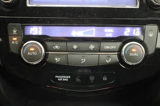 Nissan QASHQAI Nissan QASHQAI 1.2 Acenta - Navi, Cruise, Clima, Stoelverwarming, Trekhaak - afbeelding nr 19