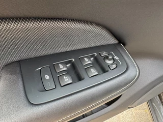 Volvo V60 Volvo V60 2.0 T6 Recharge AWD Plus-Dark R-Design Long-Range Camera Trekhaak Leder - afbeelding nr 46