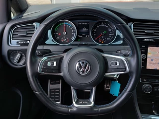 Volkswagen Golf Volkswagen Golf 1.4 TSI PHEV GTE Executive | Navi | Clima | Adap.Cruise | Led Koplampen | Bluetooth Carkit+Streaming | Pdc V+A+Camera | Licht+Regensensor | Sfeerverlichting | Privacy Glass | 19''lm |Trekhaak - afbeelding nr 11