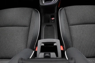 Renault Clio Renault Clio 1.0 TCe Intens | Camera | Navi | Climate | BOSE - afbeelding nr 30