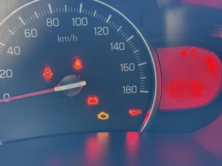 Suzuki Celerio - afbeelding nr 14