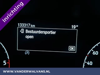 Ford Transit Custom Ford Transit Custom 2.0 TDCI 131pk L1H1 Inrichting Euro6 Airco | Navigatie | Camera | LED | Cruisecontrol Stoelverwarming, Verwarmde voorruit, Parkeersensoren, Bijrijdersbank - afbeelding nr 23