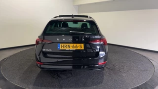 Škoda Octavia Škoda Octavia Combi 1.4 TSI RS iV PHEV Business | Panoramadak | Stoelverwarming - afbeelding nr 17