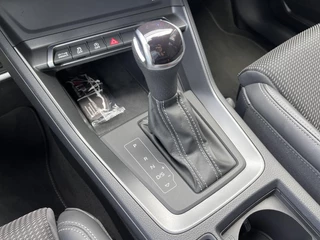Audi Q3 Audi Q3 35 TFSI S edition Automaat Navi 20