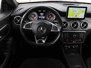 Mercedes-Benz CLA Mercedes-Benz CLA-klasse Shooting Brake 200 AMG | Panoramadak | Xenon | Stoelverwarming |  Leder/Alcantara | Navigatie | Climate control | Park Assist | Cruise control - afbeelding nr 3