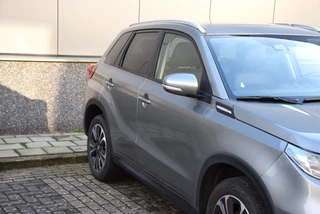 Suzuki Vitara Suzuki Vitara 1.4 Boosterjet Style Smart Hybrid | Parkeerassistent | Schuif kanteldak | Leer | - afbeelding nr 24