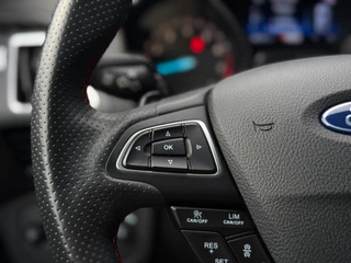 Ford Kuga Ford Kuga 1.5 ST-Line 4x4 Aut. 2020 | Leder | ACC | Camera | Elek. Achterklep | Trekhaak - afbeelding nr 12