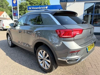 Volkswagen T-Roc Volkswagen T-Roc 1.5 TSI Style Business Automaat *Geen Afl. kosten* - afbeelding nr 17