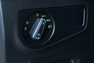 Volkswagen Tiguan Volkswagen Tiguan 1.5 TSI / 2x R-Line / Virtual Cockpit / Camera / Matrix LED / Trekhaak / 20