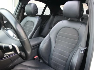 Mercedes-Benz C-Klasse Mercedes C-klasse 180 Business Solution AMG Plus Upgrade Edition | Panoramadak | Night pakket | Apple Carplay | dodehoekdetectie | - afbeelding nr 5