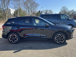 Ford Kuga Ford Kuga 2.5 PHEV ST-Line X SCI | 243pk |  Panoramadak + Technology Pack + Winter Pack + Wegklapbare trekhaak + 19 inch lichtmetalen velgen | Agate black | 2.100 kg trekgewicht - afbeelding nr 2