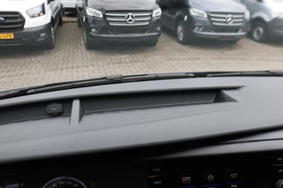 Volkswagen Transporter Volkswagen Transporter 2.0 TDI L2 H1 DC 150pk Caravelle Black Edition - afbeelding nr 35