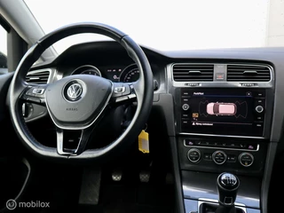 Volkswagen Golf Volkswagen Golf 1.0 TSI R-Line CarPlay ACC PDC Massage - afbeelding nr 4