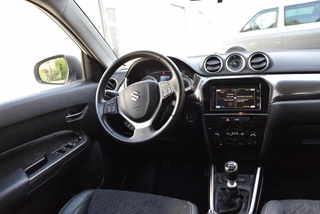 Suzuki Vitara Suzuki Vitara 1.4 Boosterjet Style Smart Hybrid | kunstlederen/alcantara bekleding | Parkeersensoren | Apple Carplay/Android Auto | - afbeelding nr 29