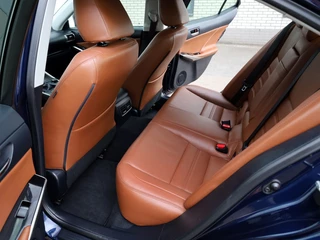 Lexus IS Lexus IS 300h 25th Edition | Vol Leder | Stoelverwarming | Parkeersensor - afbeelding nr 17