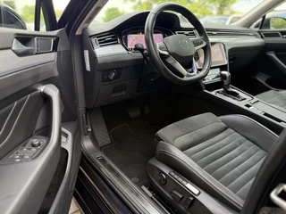Volkswagen Passat Volkswagen Passat 1.4 TSI PHEV GTE SOH96%|Pano|Trekhaak|360Cam|DCC|Leer/Alc|Matrix|Ad.cruise - afbeelding nr 9