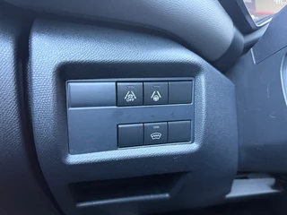 Citroën C5 Aircross Citroën C5 Aircross 130PK Shine Automaat | Pano | Elec klep | Navi | Camera | Acc - afbeelding nr 22