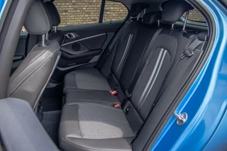 BMW 1 Serie BMW 1-serie 118i Sport Executive, NAP,Half Leder,Carplay,BTW - afbeelding nr 11