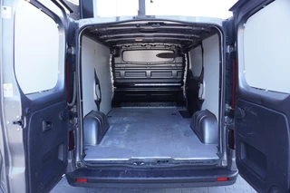 Opel Vivaro Opel Vivaro 1.6 CDTI 126PK EURO 6 - Airco - Navi - Cruise - Stoelverwarming - €10.900,- Excl. - afbeelding nr 8