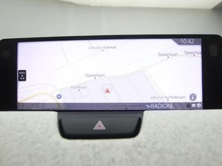 Mazda CX-60 Mazda CX-60 2.5 E-SKYACTIV PHEV Takumi 4WD automaat (GERESERVEERD!!!!| Panorama Pack | Convenience & Sound Pack | Driver Assistance Pack met wegklapbare trekhaak : dealer onderhouden - afbeelding nr 35