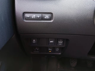 Nissan X-Trail 1.6 DIG-T 163pk Connect Edition | Navi | Clima | Cruise | Panorama Schuifdak | Keyless | Pdc V+A+360 Camera | Rijstrook+Licht+Regensensor | Privacy Glass | 19''lm | Trekhaak - afbeelding nr 21