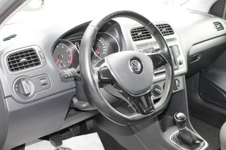 Volkswagen Polo Volkswagen Polo 1.0 BLUEMOTION AIRCO NAVI TREKHAAK - afbeelding nr 2