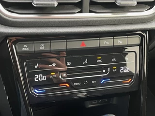 Volkswagen T-Roc Volkswagen T-Roc 1.5 TSI R-Line | CarPlay | Camera | ACC | IQ Light | Dodehoek | 18 inch - afbeelding nr 24