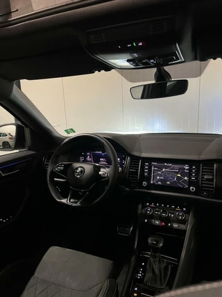 Škoda Kodiaq Skoda Kodiaq 1.5 TSI Sportline Pano Virtual 7 Pers Trekhaak - afbeelding nr 16