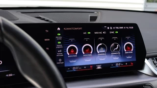BMW iX1 BMW iX1 xDrive30 M-Sport | Harman/Kardon | Trekhaak | Head-up | Comfort Access | Parking Assistant Plus | Leder - afbeelding nr 24