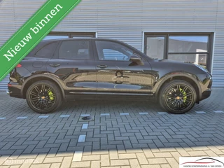 Porsche Cayenne Porsche Cayenne 3.0 S E-Hybrid 21