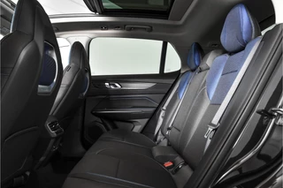 Lynk & Co 01 | 360 Camera | 7.4 kWh Boordlader | S/K-panodak | Adapt. Cruise | Memory | Elek. klep | LM 20