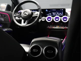 Mercedes-Benz GLA [MEMORY SEAT, SCHUIFDAK, APPLE CARPLAY, ANDROID, CAMERA, SFEERLICHT, NIEUWSTAAT] - afbeelding nr 22