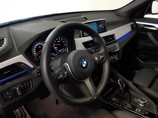 BMW X1 BMW X1 sDrive18i Steptronic M-Sport Executive | Lederen Bekleding | Navigatie | Climate Control | Camera | Parkeer Sensoren - afbeelding nr 8
