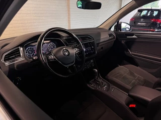 Volkswagen Tiguan Volkswagen Tiguan 2.0 TSI 4Motion Highline Business R 220pk Pano Virtual Alcantara 19 inch - afbeelding nr 11