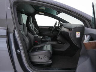 Tesla Model X Tesla Model X 100D AWD [ 3-Fase ] (INCL-BTW) *PANO-WINDOW | AUTO-PILOT | LUXURY-LEATHER | TOWBAR | NAVI-FULLMAP | FULL-LED | AIR-SUSPENSION | DIGI-COCKPIT | KEYLESS | CAMERA | DAB+ | SPORT-SEATS | LANE-ASSIST | 20