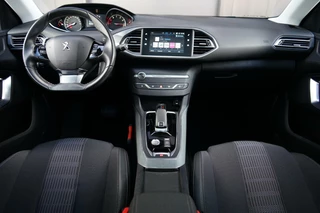 Peugeot 308 Peugeot 308 SW 1.2 PureTech Blue Lease Premium, aut. nw dis. pano, cam. - afbeelding nr 4
